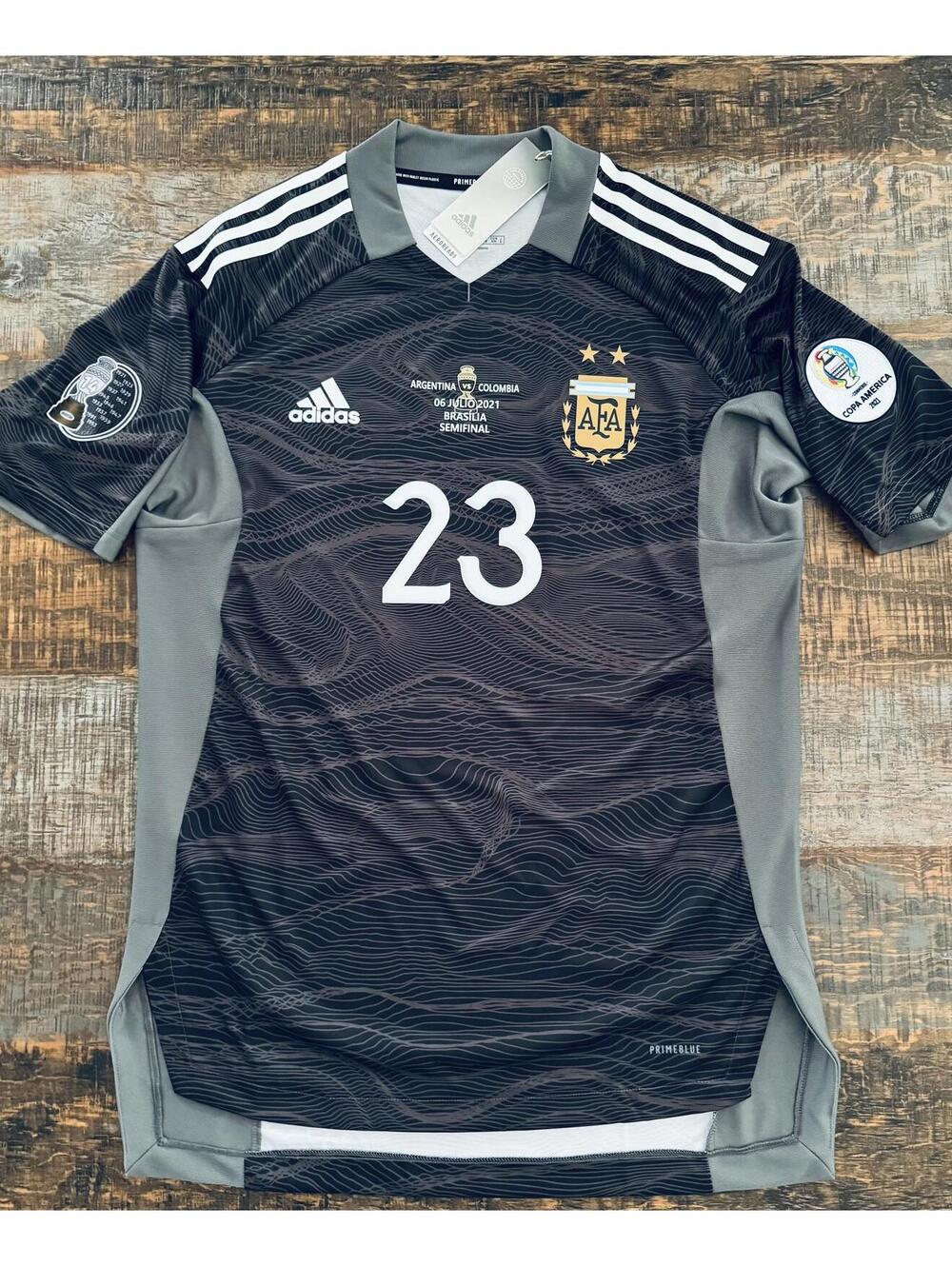 24 hr sale Rare Adidas Dibu Martinez Argentina Vs Colombia 2021 Copa America Med